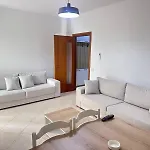 Apartment White Sea View